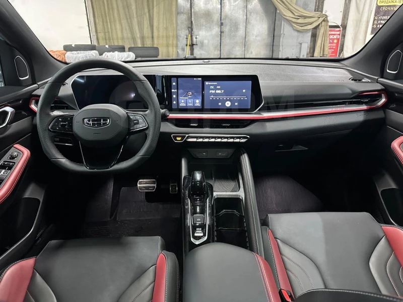 В Барнауле продают Geely Coolray за 2 млн рублей. drom.ru