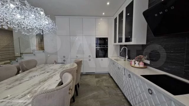 Таунхаус для королевской жизни в 2026 году.  «Авито» 