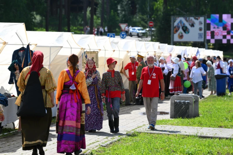 День России на Бирюзовой Катуни. Дмитрий Лямзин