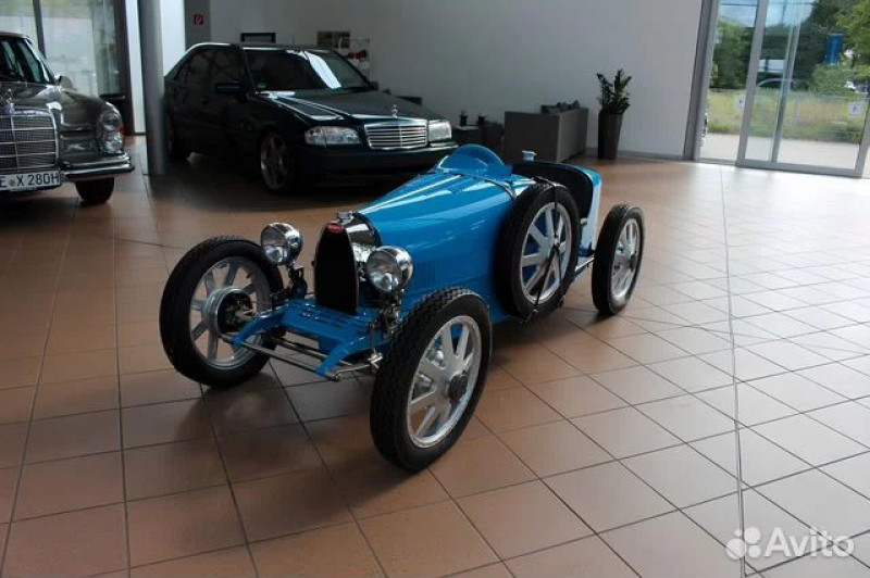 Что за миниатюрную версию Bugatti продают в Сибири за 17,7 млн рублей