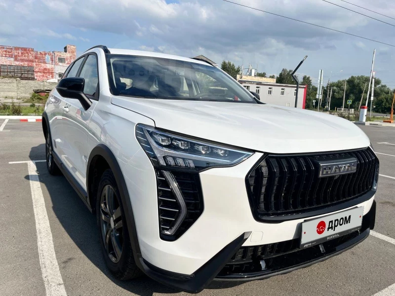 Отличный автомобиль в элитной комплектации продают в Барнауле